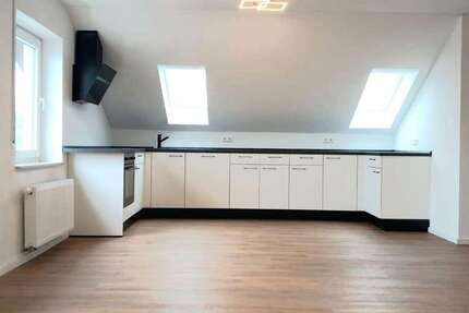 Wohnung Unterschneidheim - 2 Zimmer, 70 m&sup2;, 690&euro; | Angebot:25125818