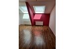 Wohnung DG 75qm zu vermieten