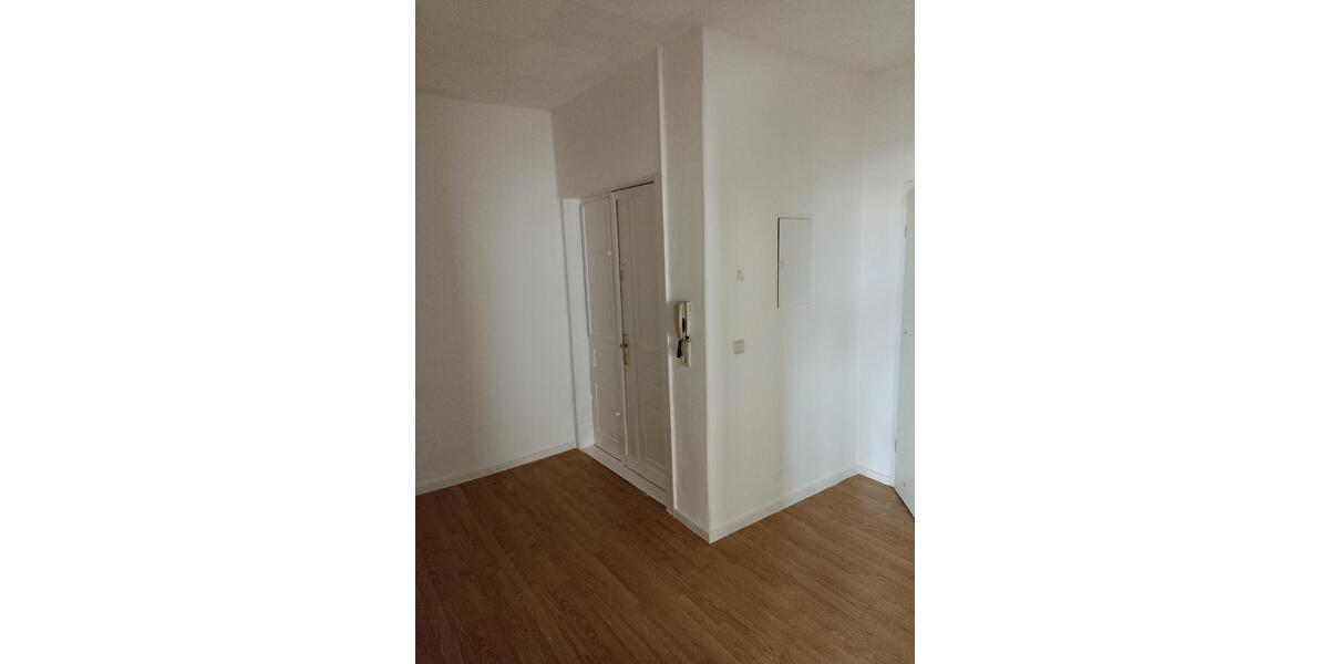 Etagenwohnung Limbach-Oberfrohna Oberfrohna - 4 Zimmer, 79 m&sup2;, 420&euro; | Angebot:21974615