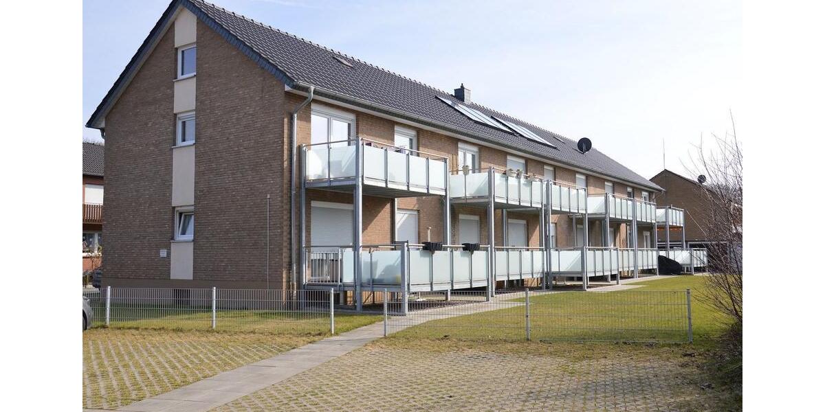 Etagenwohnung Bramsche - 1 Zimmer, 27 m&sup2;, 270&euro; | Angebot:26346363