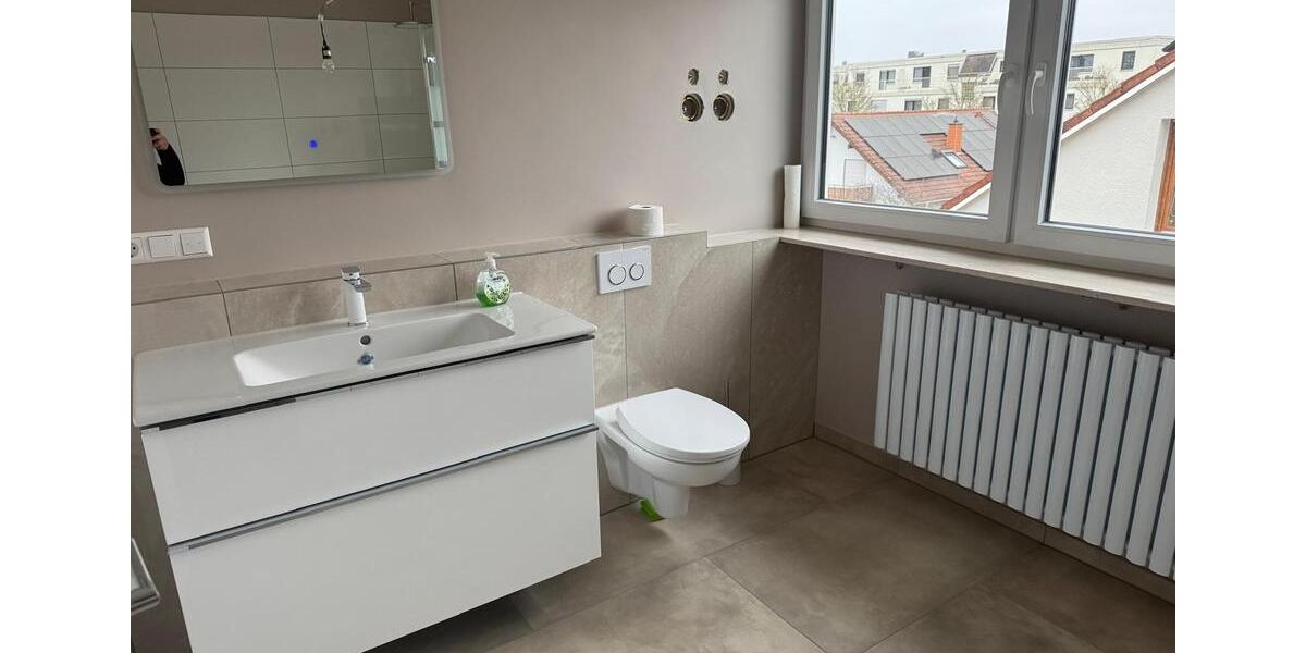 Etagenwohnung Karlsruhe Neureut - 3.5 Zimmer, 120 m&sup2;, 1.300&euro; | Angebot:26487110
