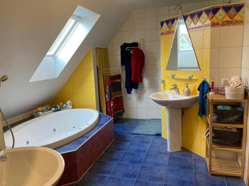 Haus mit Garten für 1,5 Jahre zur Zwischenmiete zimmer