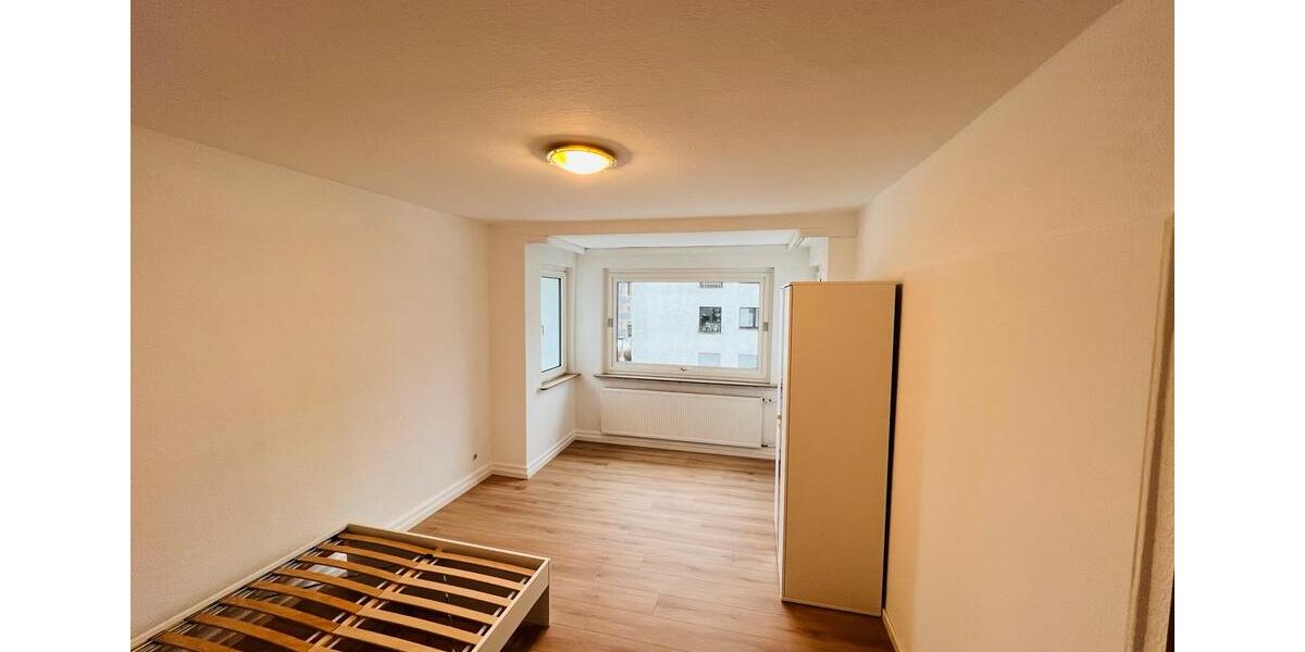 Wohnen auf Zeit Gießen Schlangenzahl - 6 Zimmer, 17 m&sup2;, 600&euro; | Angebot:24865995