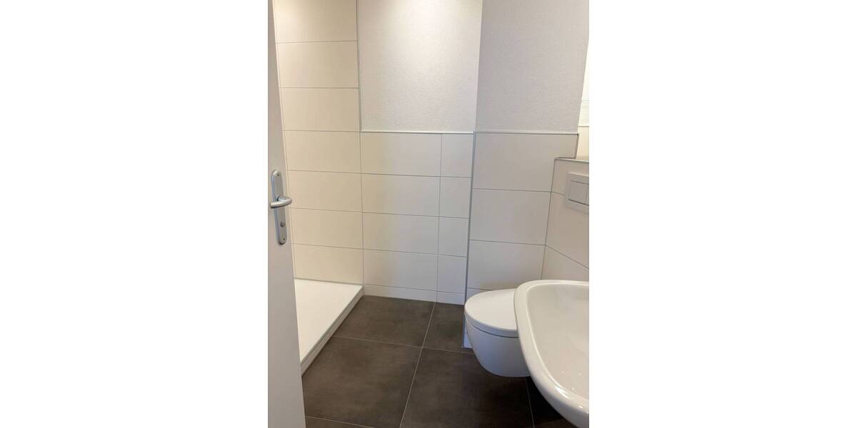 Etagenwohnung Kitzingen - 3 Zimmer, 94 m&sup2;, 1.050&euro; | Angebot:26261518