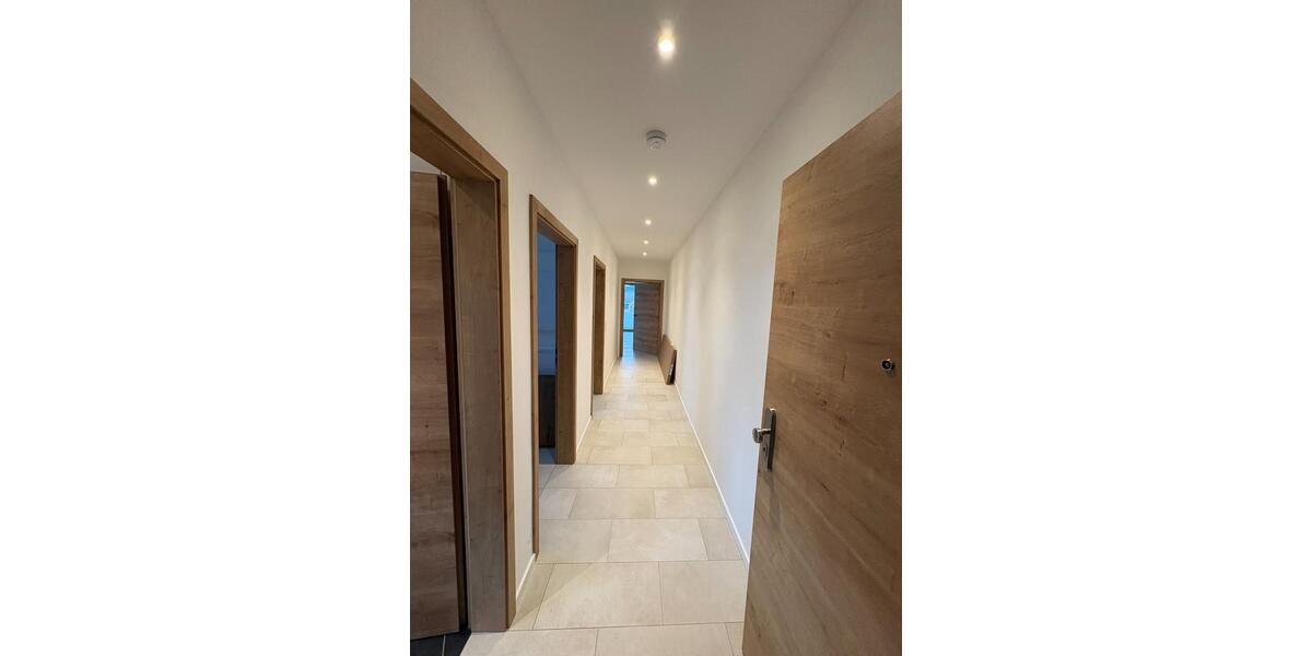 Dachgeschoßwohnung Westerburg - 2 Zimmer, 68 m&sup2;, 680&euro; | Angebot:24774563