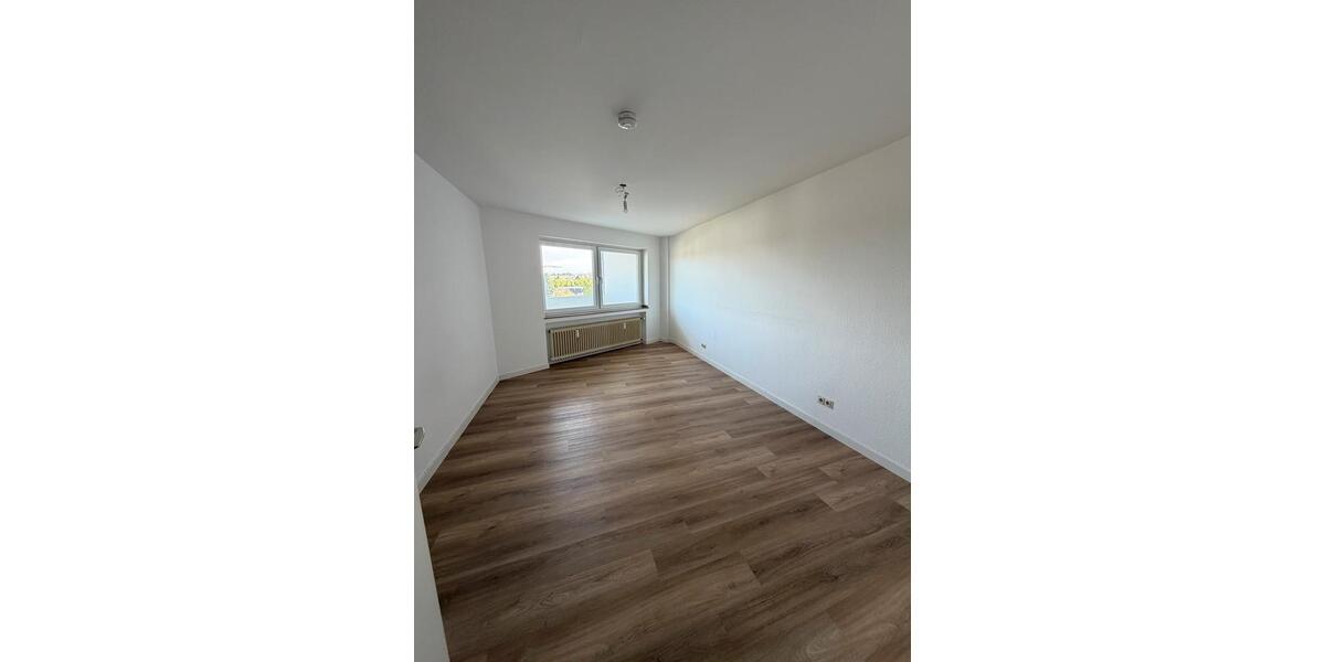 Etagenwohnung Leichlingen (Rheinland) - 3 Zimmer, 78 m&sup2;, 990&euro; | Angebot:26688719