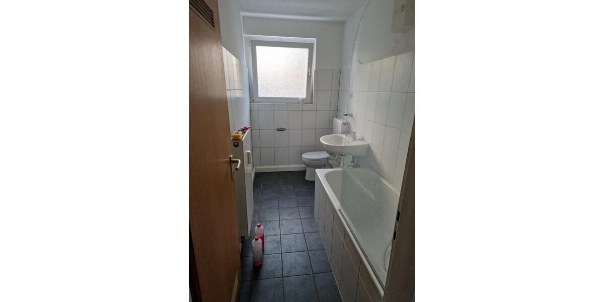 Hochparterre Rösrath - 2 Zimmer, 57 m&sup2;, 970&euro; | Angebot:24384063