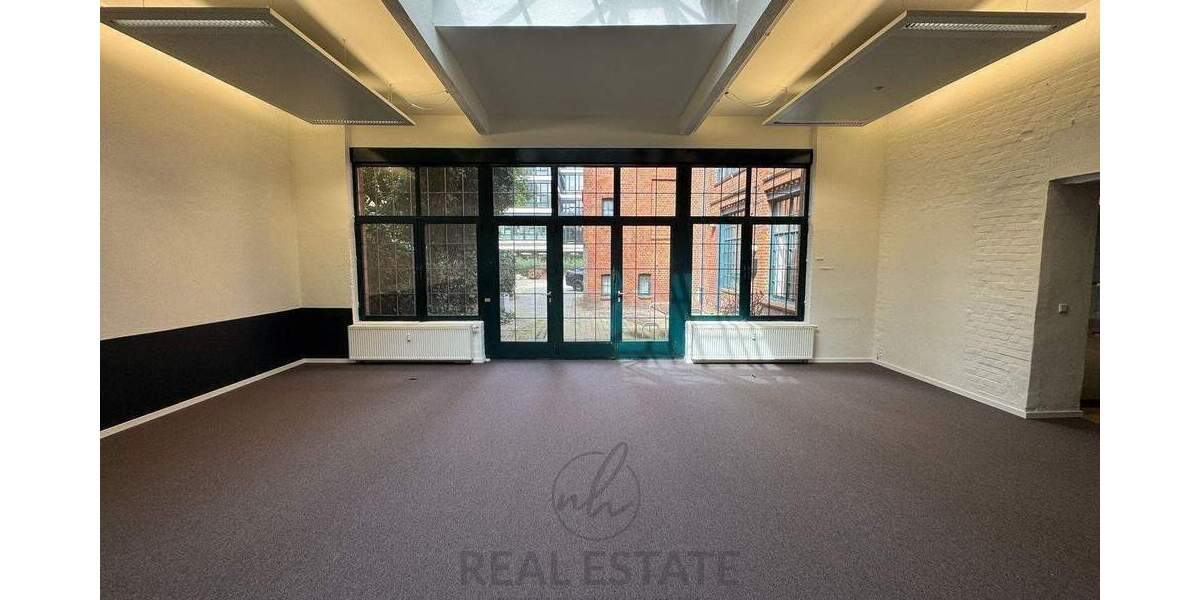 Gewerbeobjekt Hamburg Bahrenfeld - 7 Zimmer, 330 m&sup2;, 6.105&euro; | Angebot:26751565