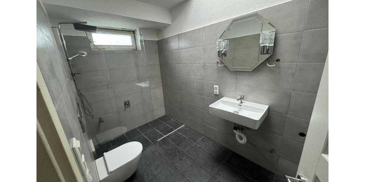 Erdgeschoßwohnung Lunden - 3 Zimmer, 77 m&sup2;, 670&euro; | Angebot:24382530