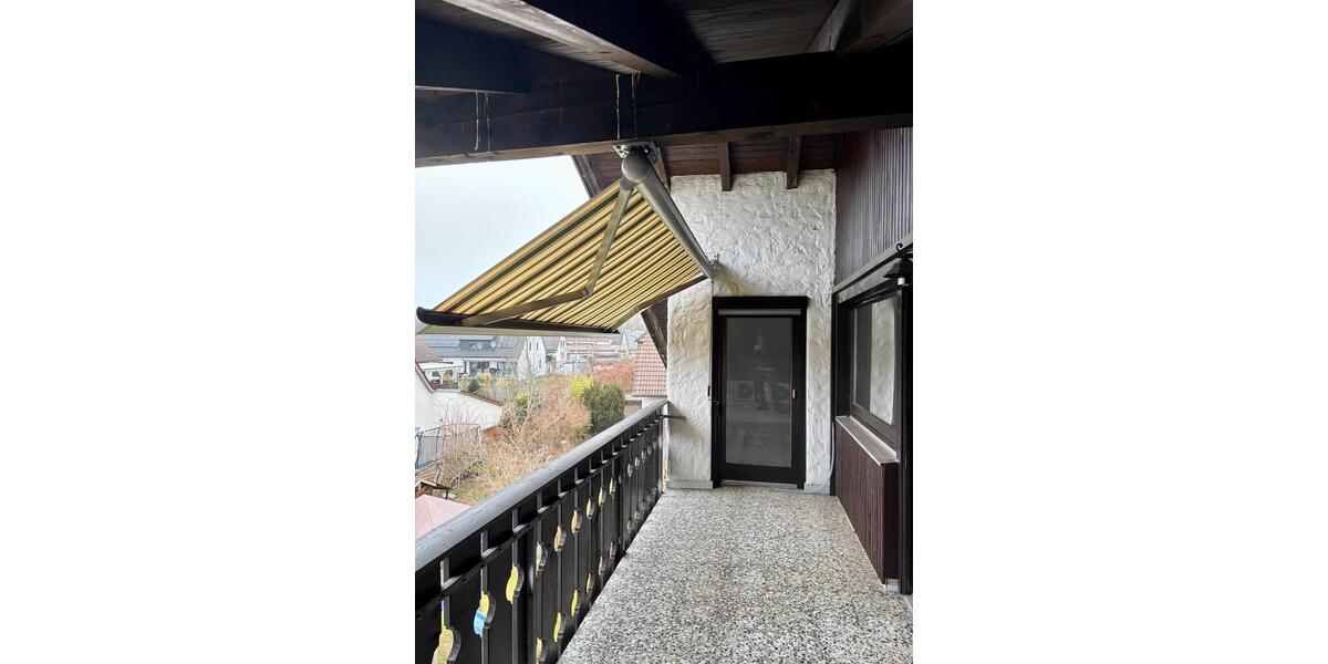 Dachgeschoßwohnung Allersberg Eismannsdorf - 3 Zimmer, 114 m&sup2;, 1.300&euro; | Angebot:24728300