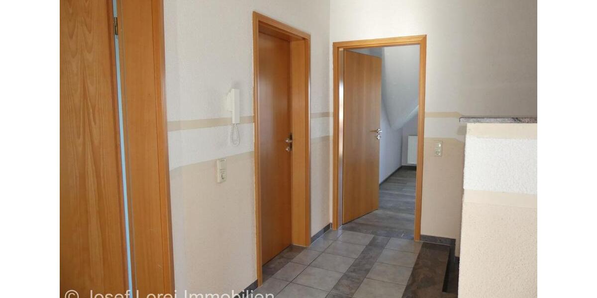 Maisonettenwohnung Hünfeld - 4 Zimmer, 113 m&sup2;, 915&euro; | Angebot:26209846