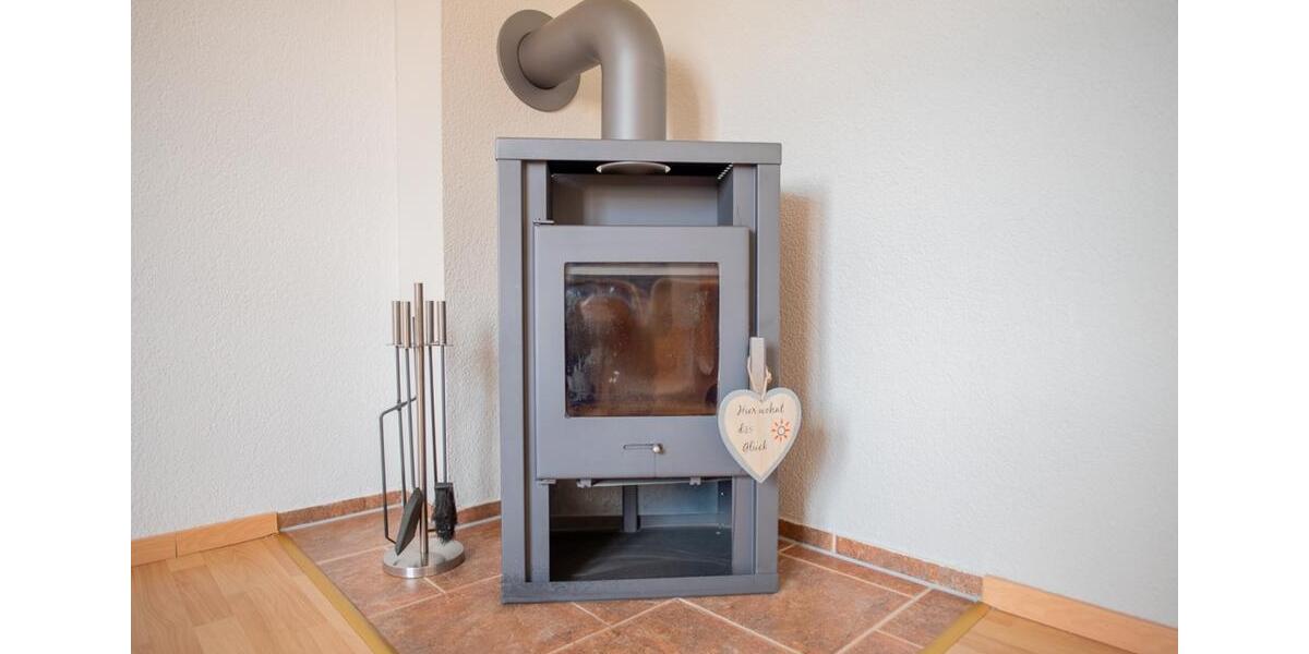 Hier können Sie Ihren Familientraum leben! 3-Raum Wohnung mit Kamin und Stellplatz 3 zimmer