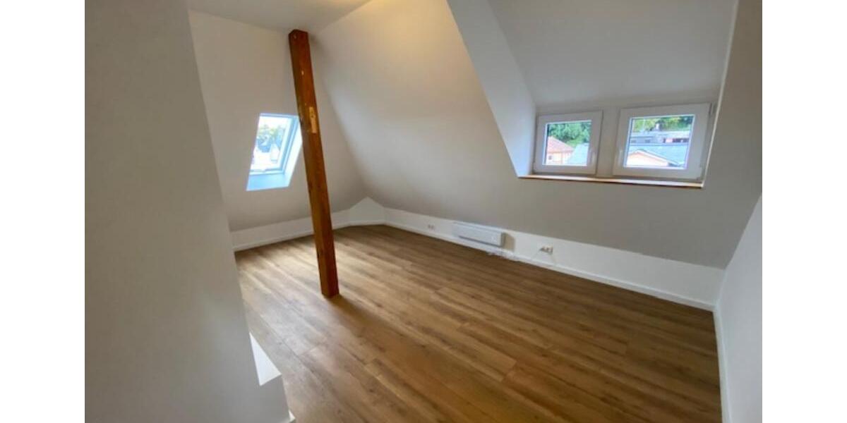 Dachgeschoßwohnung Wiesbaden Bierstadt - 2 Zimmer, 59 m&sup2;, 1.020&euro; | Angebot:24422077