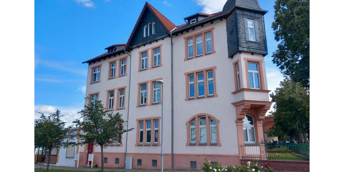 Dachgeschoßwohnung Ballenstedt - 2 Zimmer, 68 m&sup2;, 410&euro; | Angebot:26278048