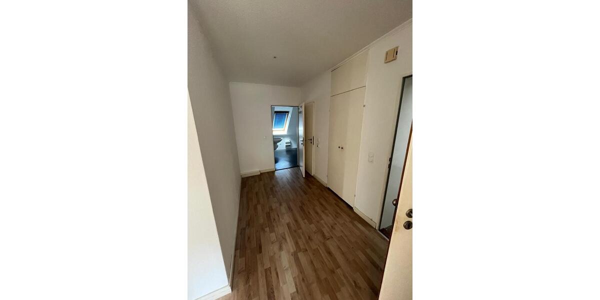 Dachgeschoßwohnung Bargfeld-Stegen Stegen - 4 Zimmer, 89 m&sup2;, 1.100&euro; | Angebot:24623629