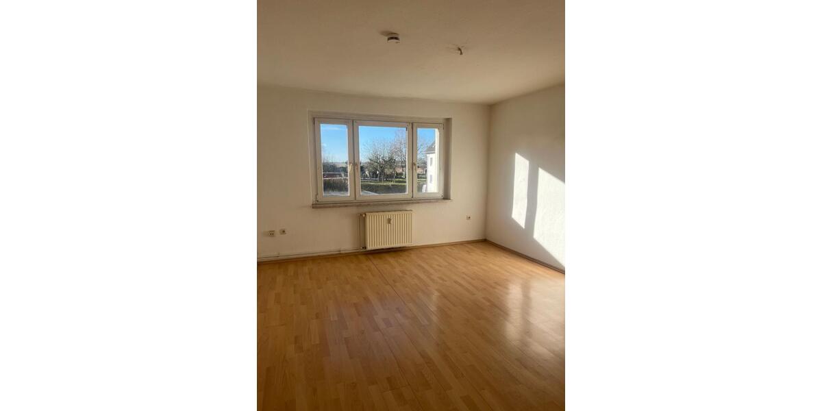 Etagenwohnung Meyenburg - 3 Zimmer, 63 m&sup2;, 338&euro; | Angebot:25305002