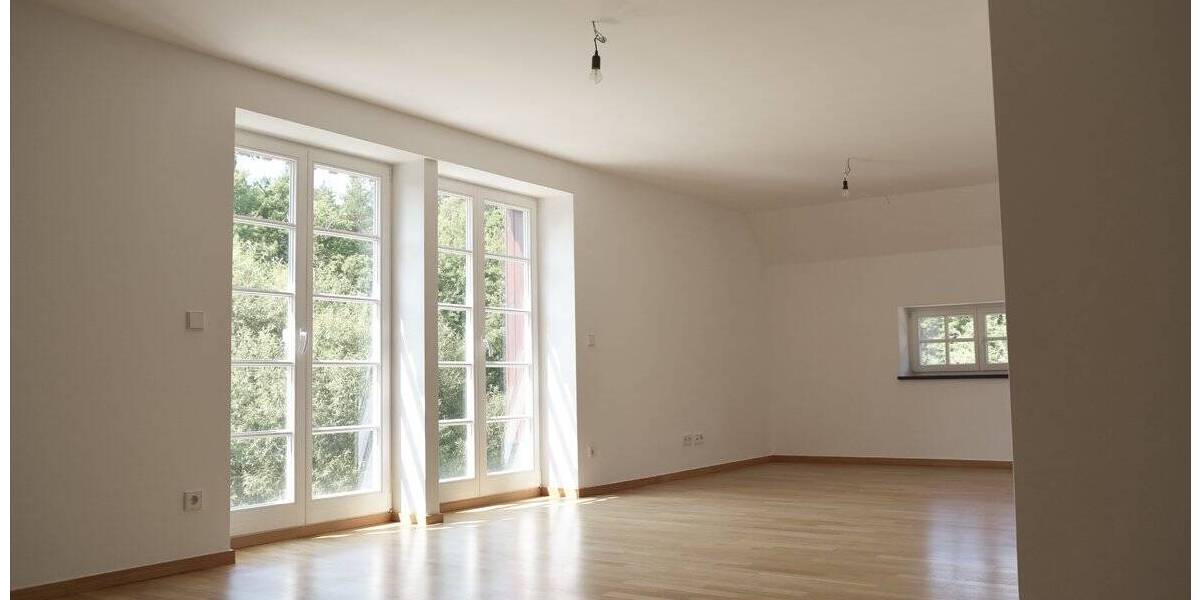 Etagenwohnung Wachau Lomnitz - 4 Zimmer, 160 m&sup2;, 1.480&euro; | Angebot:25797764