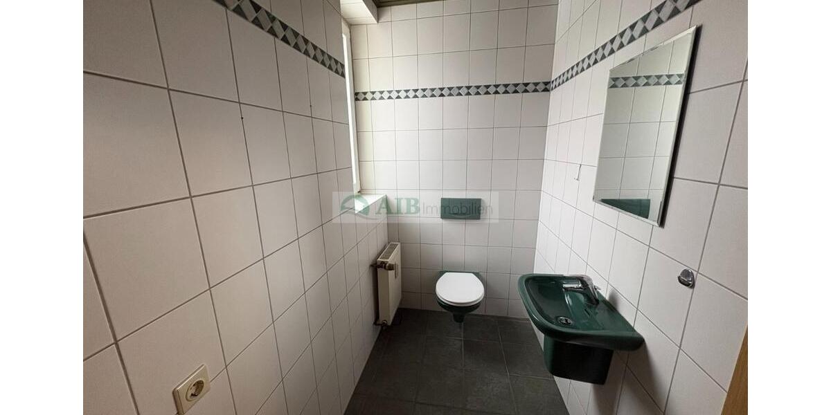 Dachgeschoßwohnung Olbernhau - 4 Zimmer, 112 m&sup2;, 670&euro; | Angebot:26086392