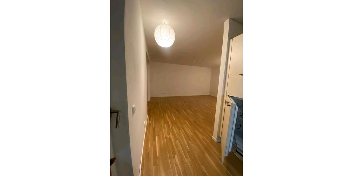 Erdgeschoßwohnung Berlin - 1 Zimmer, 42 m&sup2;, 935&euro; | Angebot:24849980