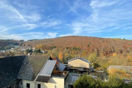 Wohnung Schmitten im Taunus - 3 Zimmer, 84 m&sup2;, 760&euro; | Angebot:26148381