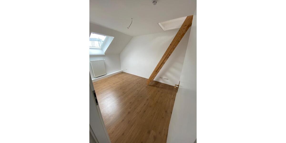 Dachgeschoßwohnung Aachen Aachen-Mitte - 1 Zimmer, 58 m&sup2;, 850&euro; | Angebot:25102669