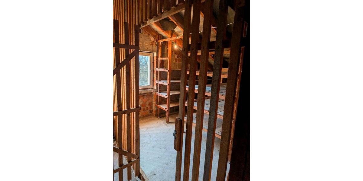 Etagenwohnung Weilrod - 4 Zimmer, 89 m&sup2;, 950&euro; | Angebot:25838006