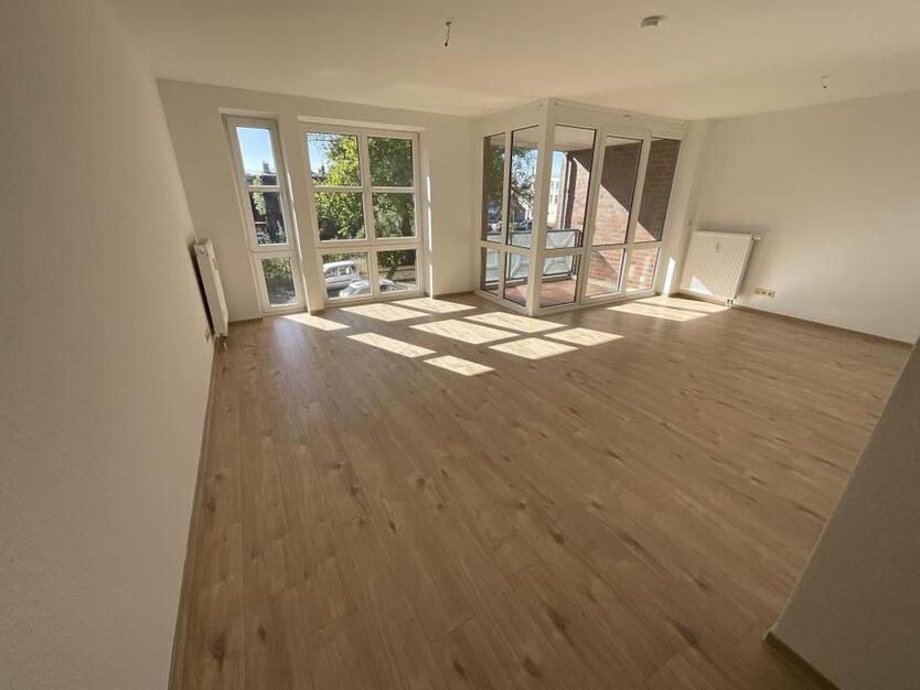 Helle, renovierte 3-ZKB-Balkonwohnung in der City zu vermieten! zimmer