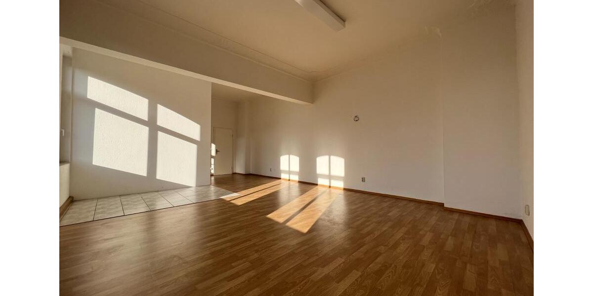 Etagenwohnung Bitterfeld-Wolfen Bitterfeld - 1 Zimmer, 46 m&sup2;, 340&euro; | Angebot:24660395