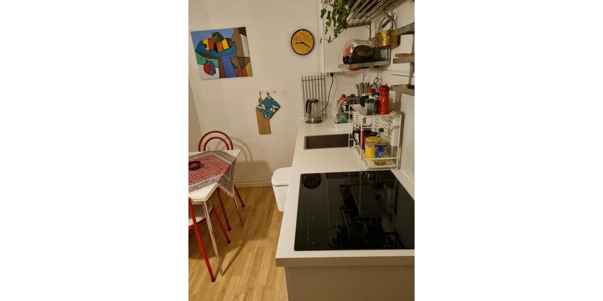 Wohnen auf Zeit Berlin Mitte - 3 Zimmer, 84 m&sup2;, 580&euro; | Angebot:26013300