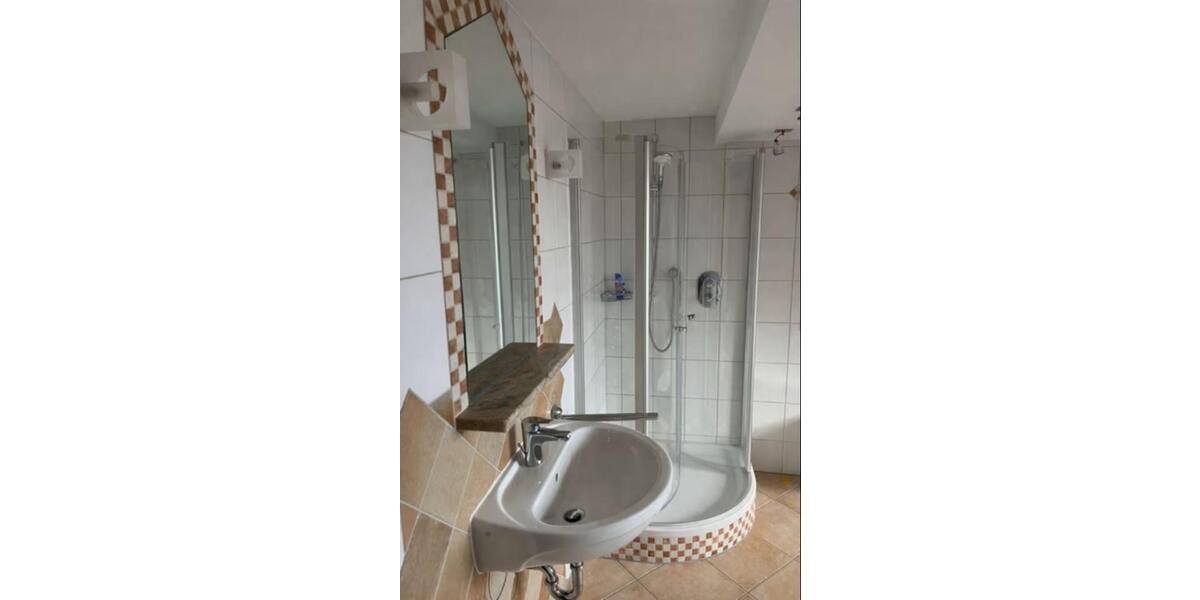 Dachgeschoßwohnung Kollnburg - 2 Zimmer, 95 m&sup2;, 550&euro; | Angebot:25850750