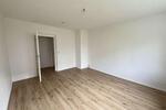 Erdgeschoßwohnung Hainichen - 3 Zimmer, 57 m&sup2;, 300&euro; | Angebot:22055182