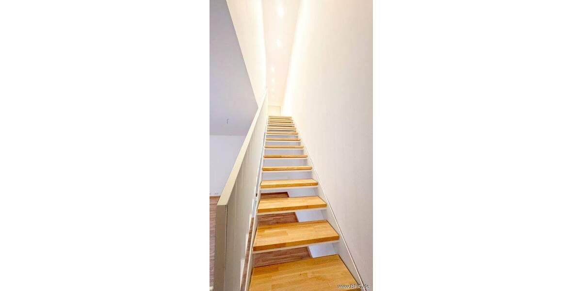 Etagenwohnung Fürstenfeldbruck - 3 Zimmer, 95 m&sup2;, 1.910&euro; | Angebot:25247614