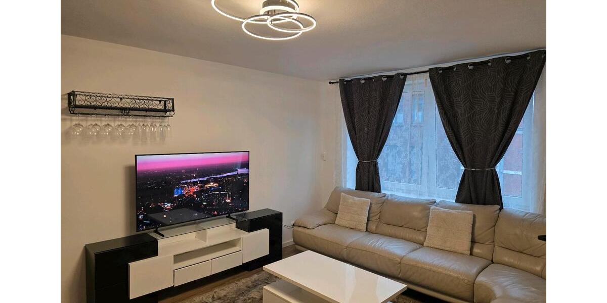 Wohnen auf Zeit Elmshorn - 3 Zimmer, 25 m&sup2;, 700&euro; | Angebot:25218826