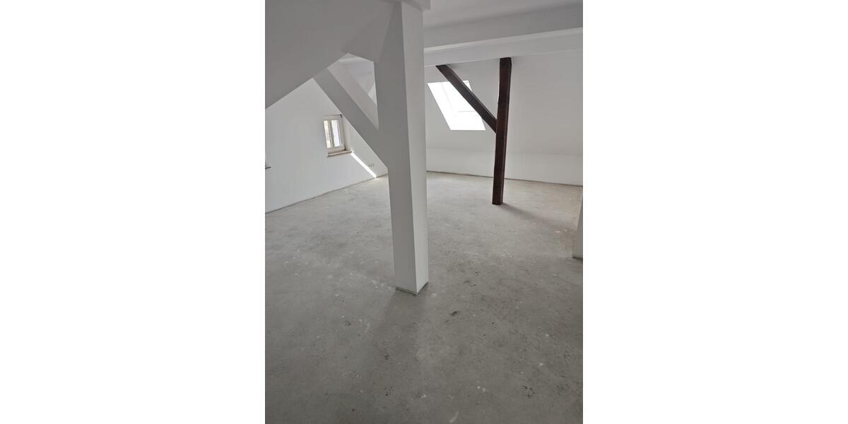 Etagenwohnung Oschersleben (Bode) - 4 Zimmer, 86 m&sup2;, 726&euro; | Angebot:25568998