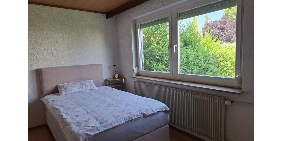 Wohnen auf Zeit Leinfelden-Echterdingen Echterdingen - 2 Zimmer, 54 m&sup2;, 980&euro; | Angebot:22030845