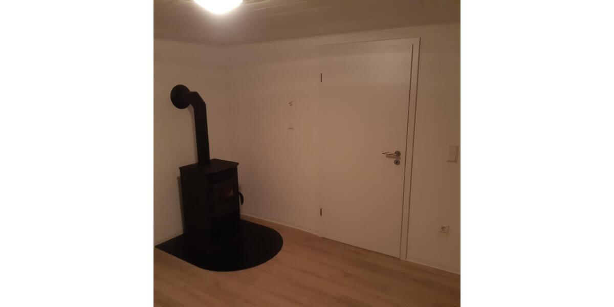 Einfamilienhaus Lauterhofen - 4 Zimmer, 70 m&sup2;, 900&euro; | Angebot:26102323