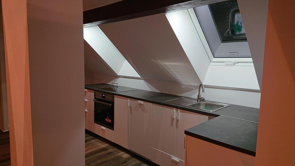 Dachgeschoßwohnung Nordenham - 3 Zimmer, 60 m&sup2;, 750&euro; | Angebot:25840541