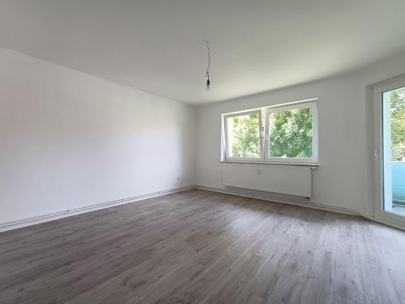 renoviert & in toller Lage zimmer