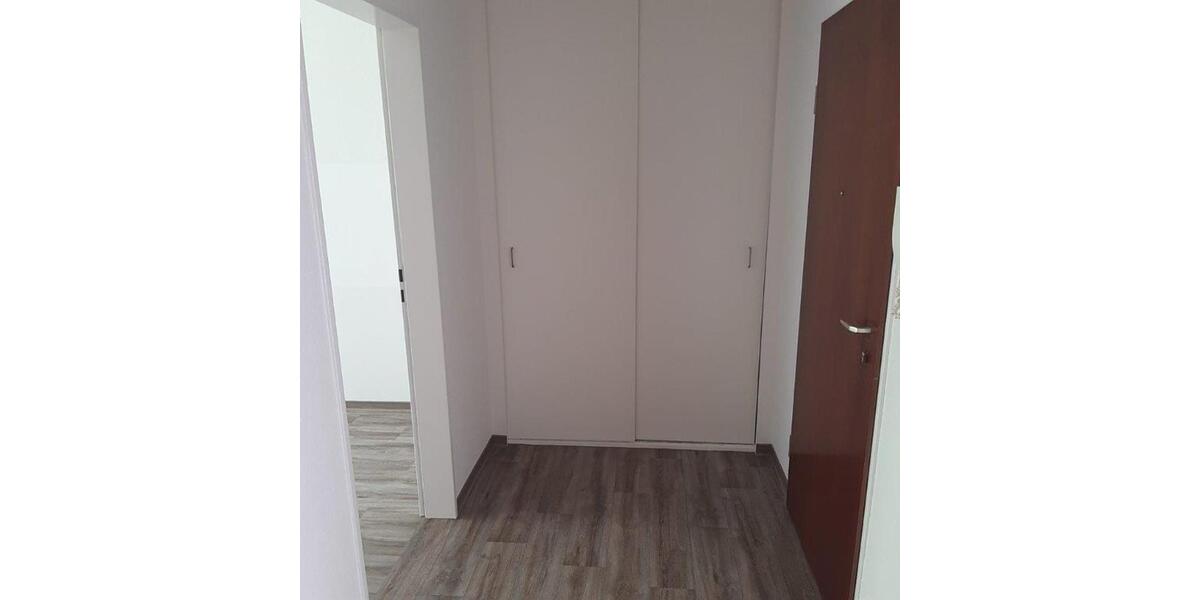 Etagenwohnung Lübz - 2 Zimmer, 55 m&sup2;, 402&euro; | Angebot:11546395