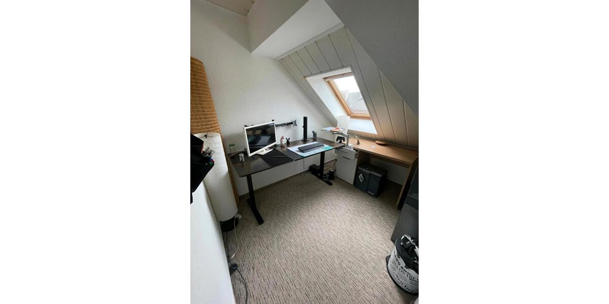 Etagenwohnung Dessau-Roßlau Dessau - 1 Zimmer, 38 m&sup2;, 215&euro; | Angebot:26652951