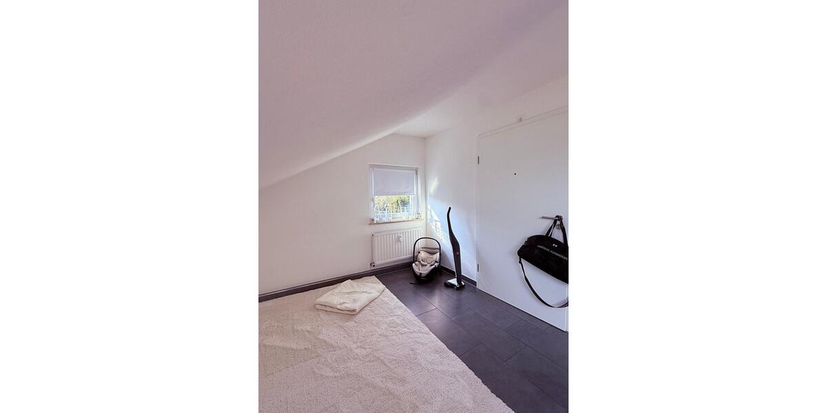 Dachgeschoßwohnung Schwaigern - 2 Zimmer, 55 m&sup2;, 780&euro; | Angebot:26022424