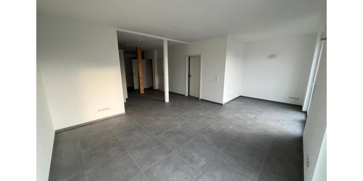 Etagenwohnung Lösnich - 4 Zimmer, 90 m&sup2;, 1.200&euro; | Angebot:22840569
