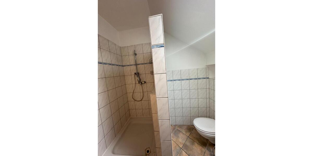Dachgeschoßwohnung Biebertal - 3 Zimmer, 75 m&sup2;, 700&euro; | Angebot:26534373