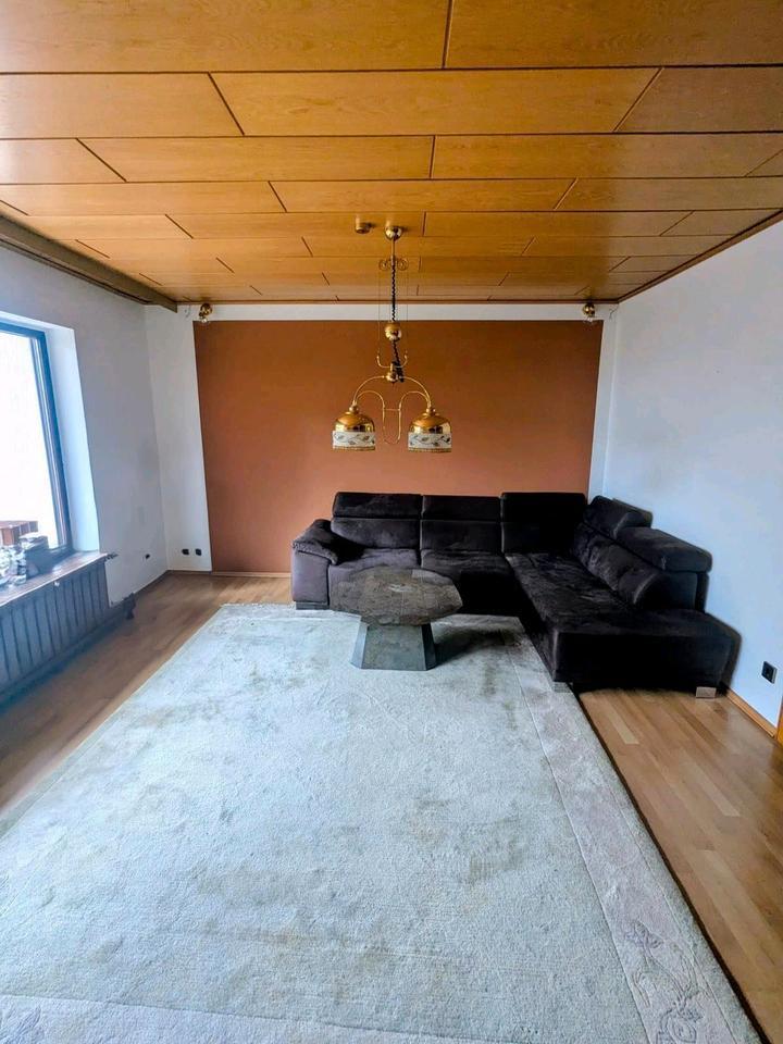 Reihenmittelhaus in zentraler, ruhiger Lage von Lehrte zimmer