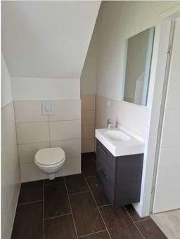 Dachgeschoßwohnung Schönefeld - 4 Zimmer, 135 m&sup2;, 1.486&euro; | Angebot:26060398