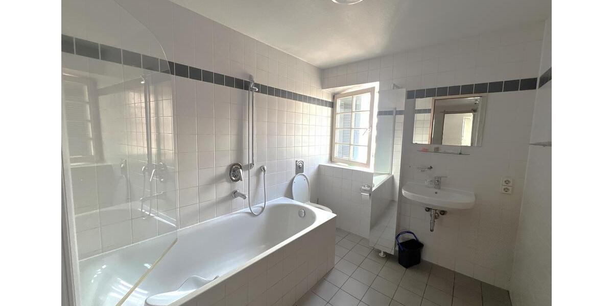 Maisonettenwohnung Gerlingen - 3 Zimmer, 113 m&sup2;, 1.300&euro; | Angebot:22091067