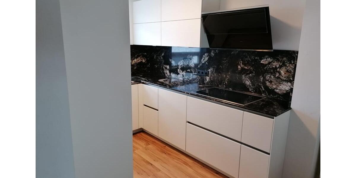 Etagenwohnung Waiblingen - 6 Zimmer, 150 m&sup2;, 2.200&euro; | Angebot:26481743
