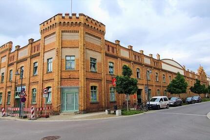 Ihre neue Praxisfläche: zentral, hell und direkt vom Eigentümer zimmer