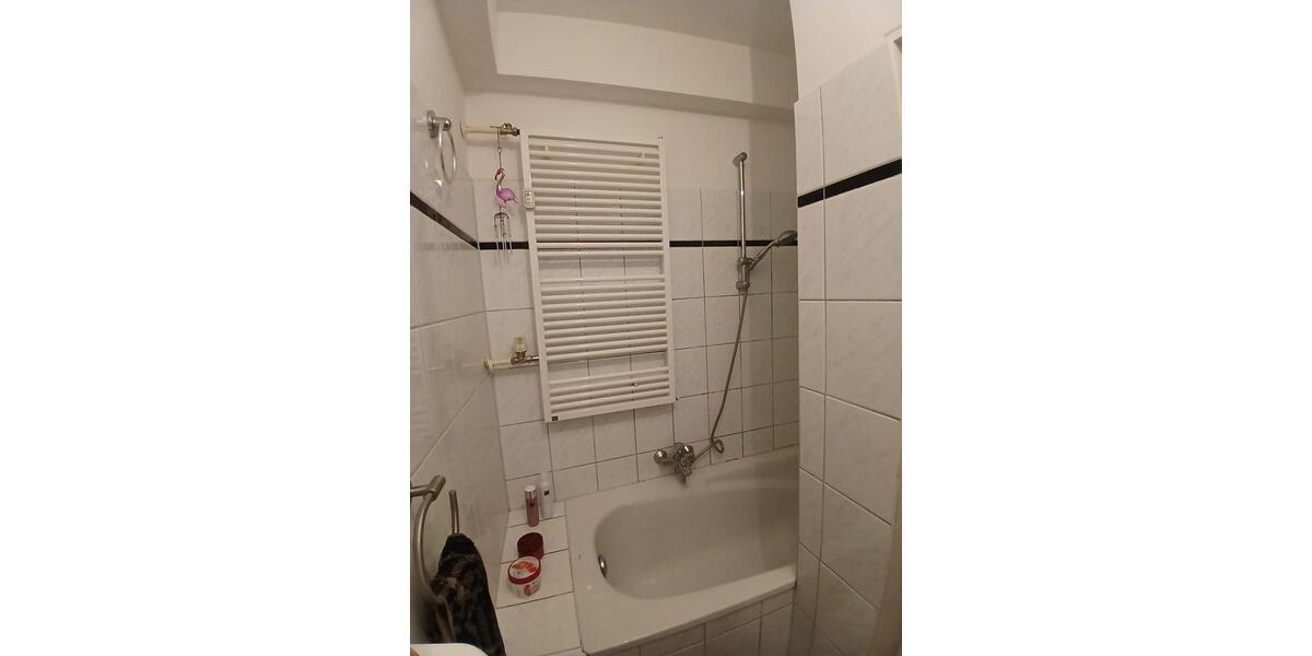 Erdgeschoßwohnung Solingen Wald - 2 Zimmer, 55 m&sup2;, 695&euro; | Angebot:24370258