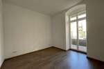 mit 360° Rundgang! Sanierte 2 Zimmer mit Balkon + großer Küche am Brühl! 2 zimmer